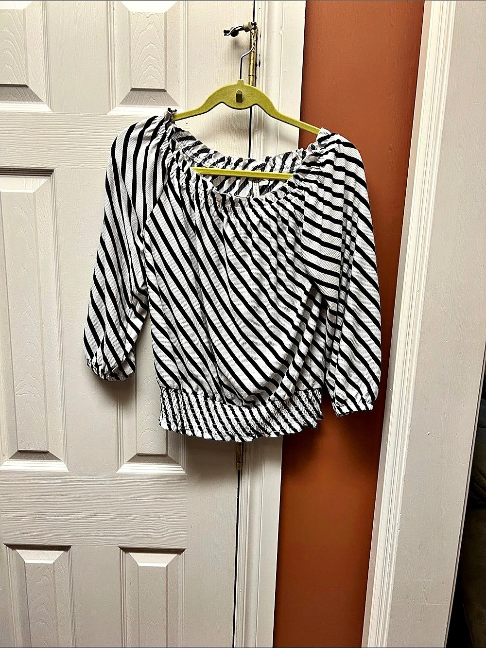 Cato Abstract Stripe Blouse in Black & White Size Small